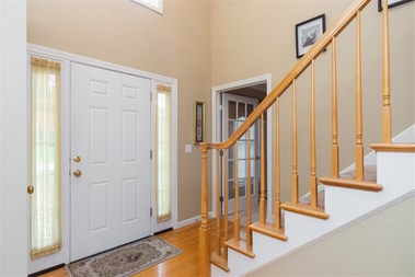 16 Redwood Road Salem Nh Home For Sale Nytimes Com