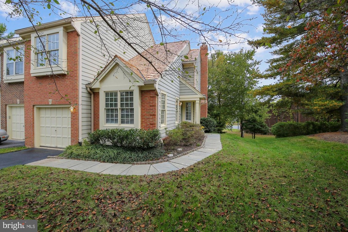 1 Park Vista Court, Silver Spring, MD Home for sale
